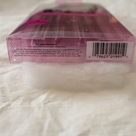 REAL TECHNIQUES - Set of 8 eye makeup brushes - NEW IN BOX - Picture 5 of 8